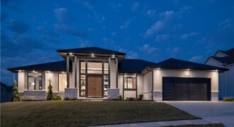 2270 NW Palisades Drive, Riverside, MO 64150