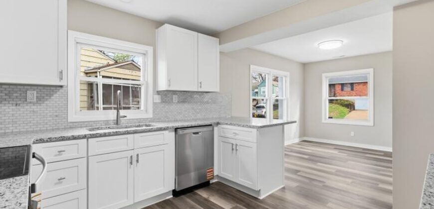 623 NE Woodlawn Street, Kansas City, MO 64116