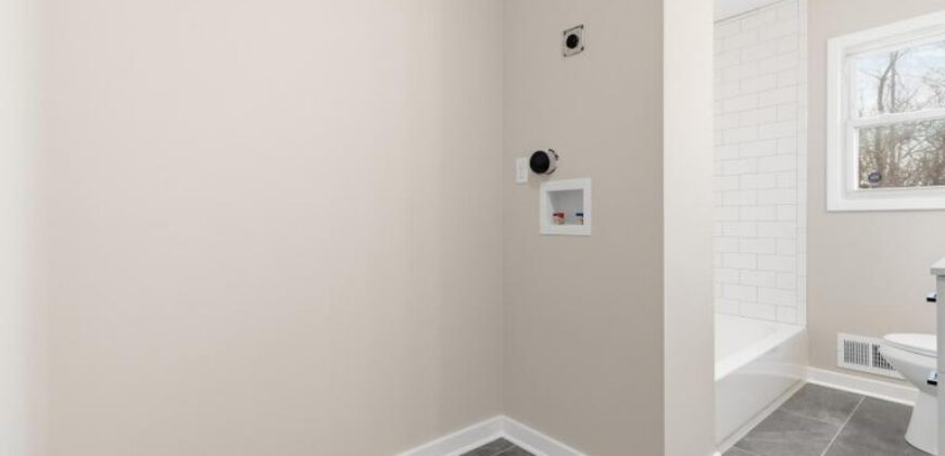 623 NE Woodlawn Street, Kansas City, MO 64116