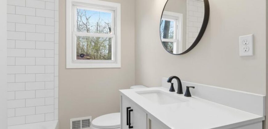 623 NE Woodlawn Street, Kansas City, MO 64116