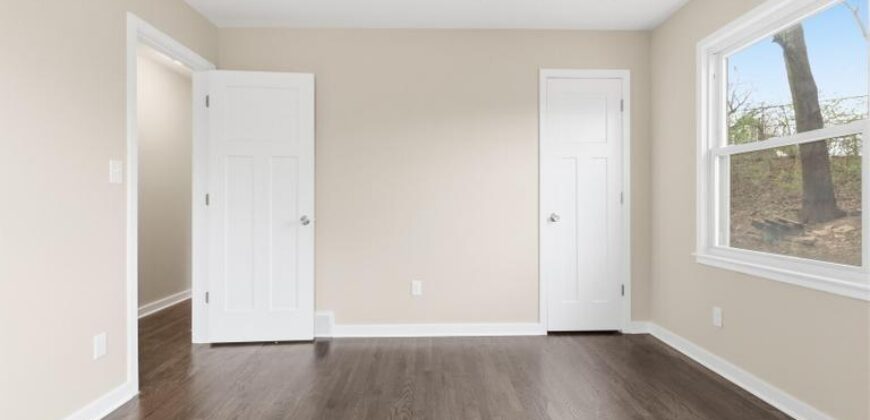 623 NE Woodlawn Street, Kansas City, MO 64116