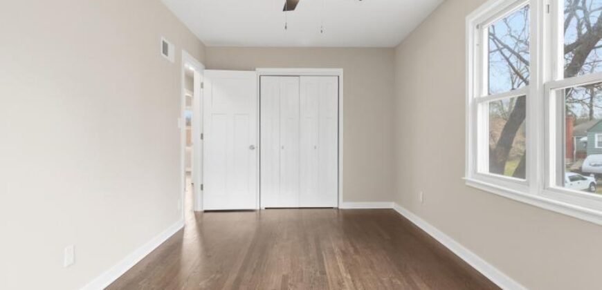 623 NE Woodlawn Street, Kansas City, MO 64116