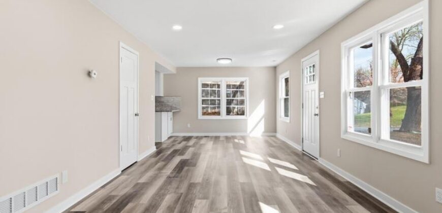 623 NE Woodlawn Street, Kansas City, MO 64116