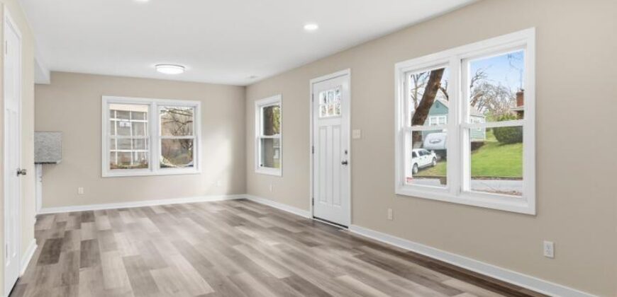 623 NE Woodlawn Street, Kansas City, MO 64116