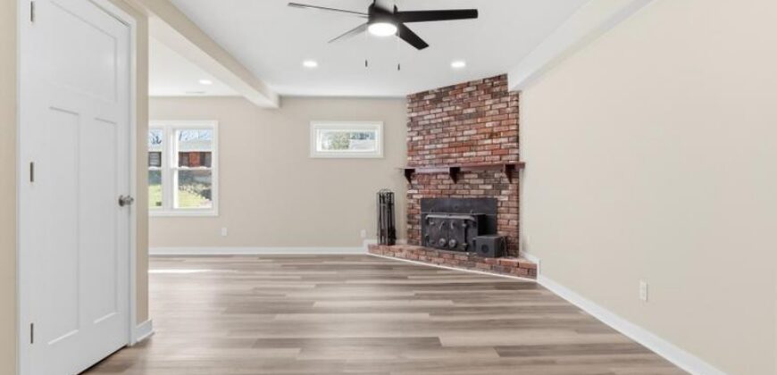 623 NE Woodlawn Street, Kansas City, MO 64116