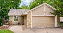 1045 NW S SOUTH SHORE Drive, Lake Waukomis, MO 64151