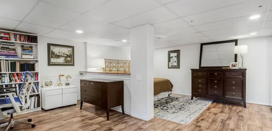 1045 NW S SOUTH SHORE Drive, Lake Waukomis, MO 64151