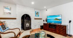 1045 NW S SOUTH SHORE Drive, Lake Waukomis, MO 64151