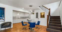 1045 NW S SOUTH SHORE Drive, Lake Waukomis, MO 64151