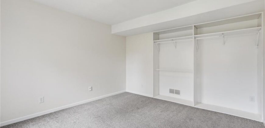 4109 NW 65th Street, Kansas City, MO 64151