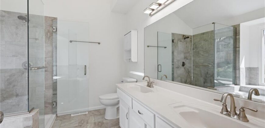 4109 NW 65th Street, Kansas City, MO 64151