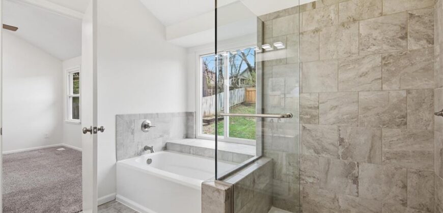 4109 NW 65th Street, Kansas City, MO 64151