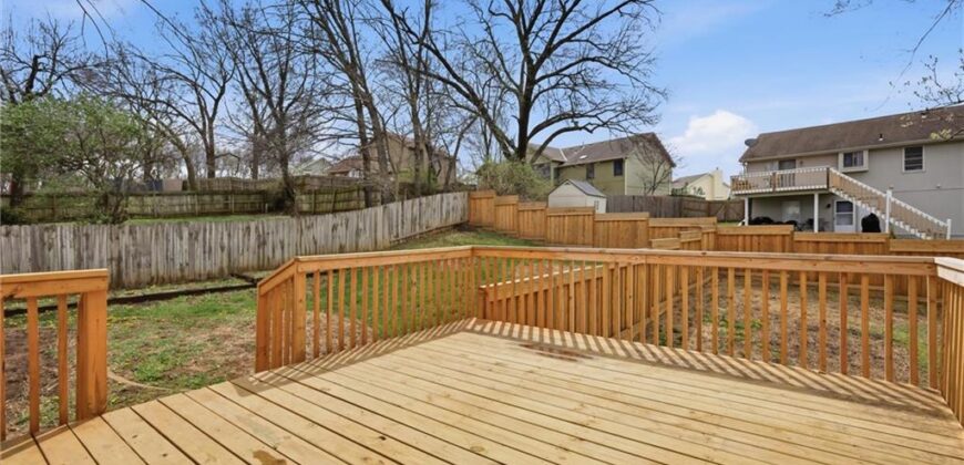 4109 NW 65th Street, Kansas City, MO 64151