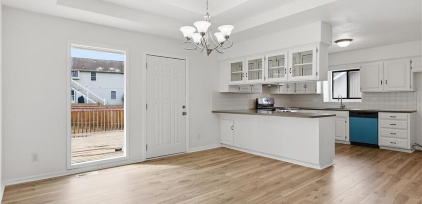 4109 NW 65th Street, Kansas City, MO 64151