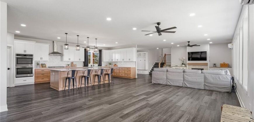 24218 NE 136th Street, Excelsior Springs, MO 64024