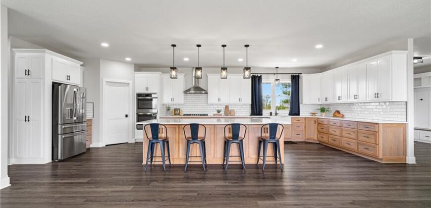 24218 NE 136th Street, Excelsior Springs, MO 64024