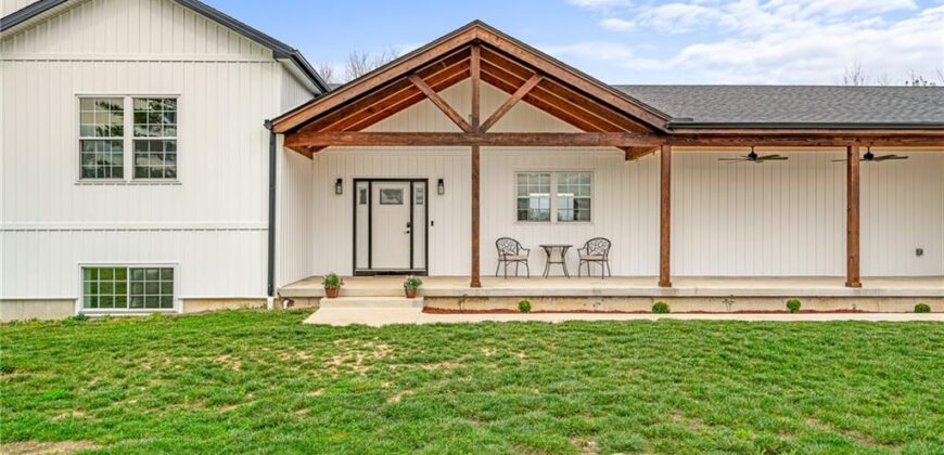 24218 NE 136th Street, Excelsior Springs, MO 64024