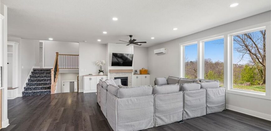 24218 NE 136th Street, Excelsior Springs, MO 64024