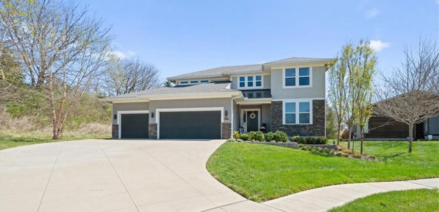 6927 Glenn Lane, Parkville, MO 64152