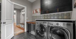 6927 Glenn Lane, Parkville, MO 64152