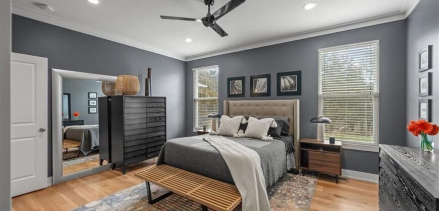 6927 Glenn Lane, Parkville, MO 64152