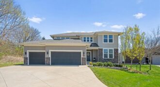 6927 Glenn Lane, Parkville, MO 64152