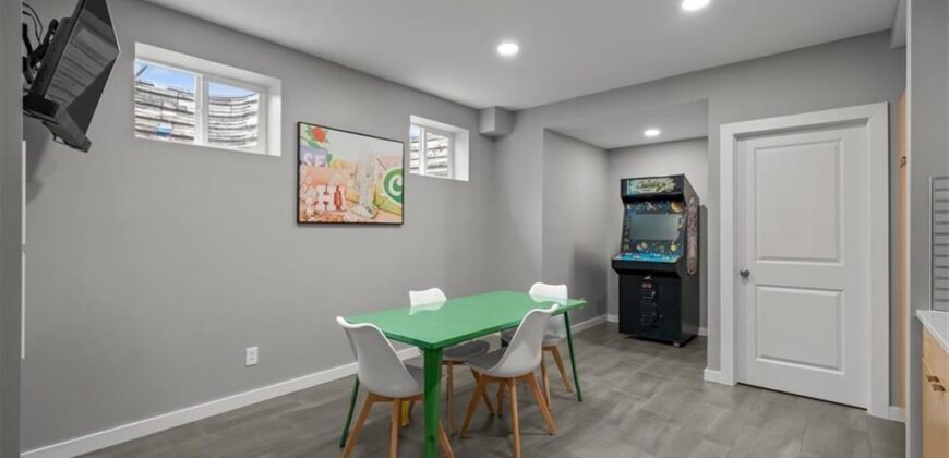 6927 Glenn Lane, Parkville, MO 64152