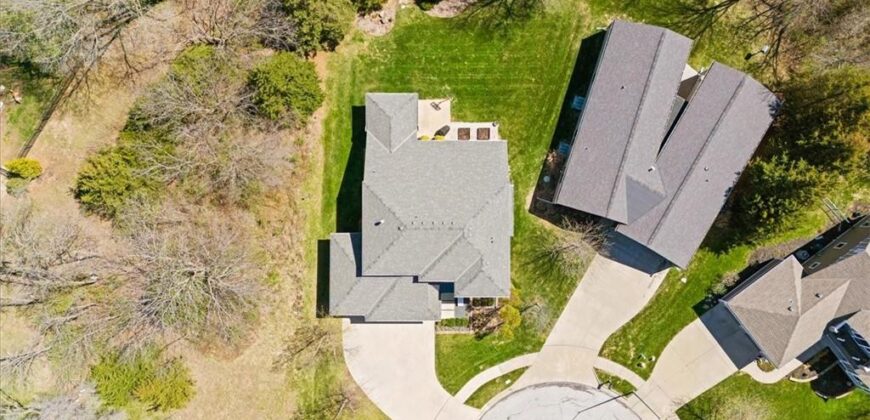 6927 Glenn Lane, Parkville, MO 64152