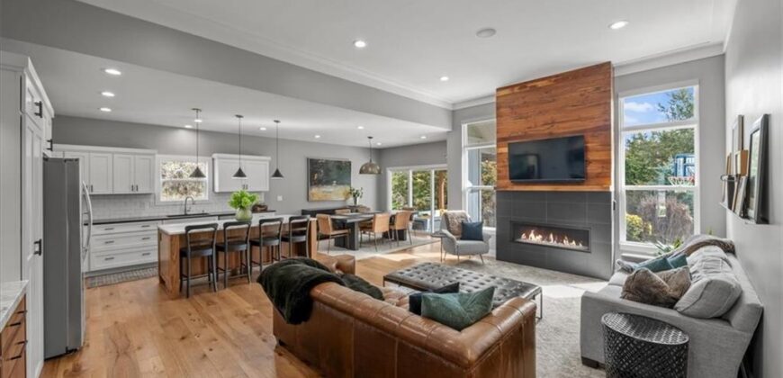 6927 Glenn Lane, Parkville, MO 64152