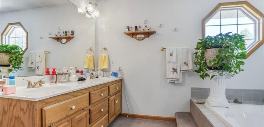 19412 Shanks Road, Holt, MO 64048