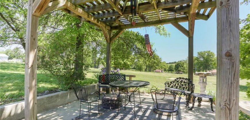 19412 Shanks Road, Holt, MO 64048