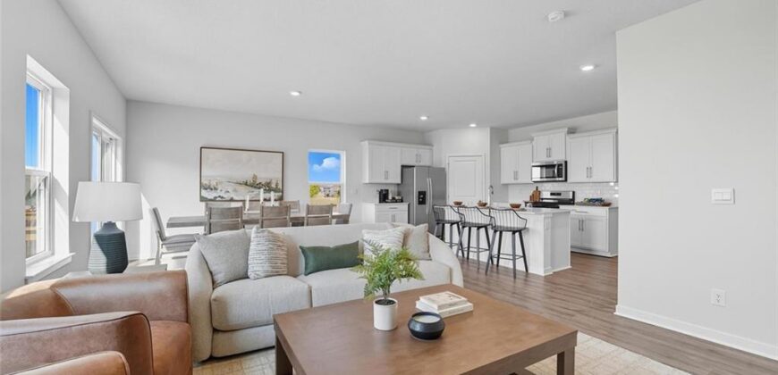 104 Lake Meadows Drive, Smithville, MO 64089