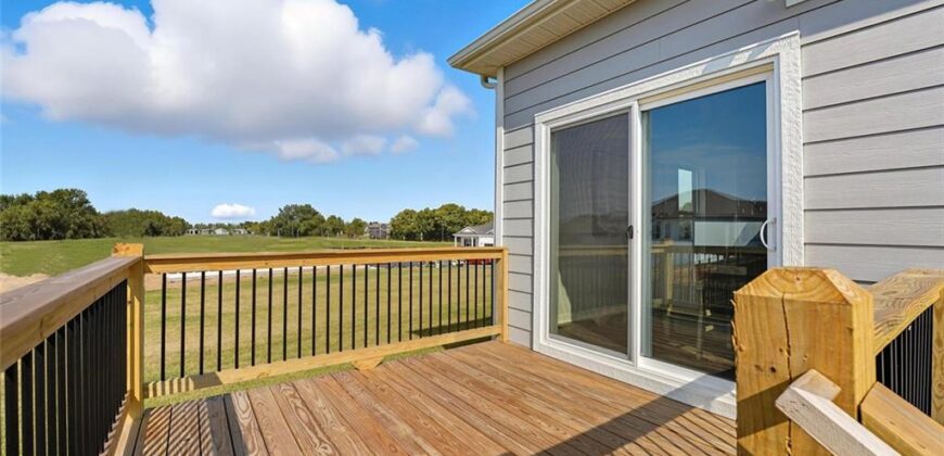 104 Lake Meadows Drive, Smithville, MO 64089