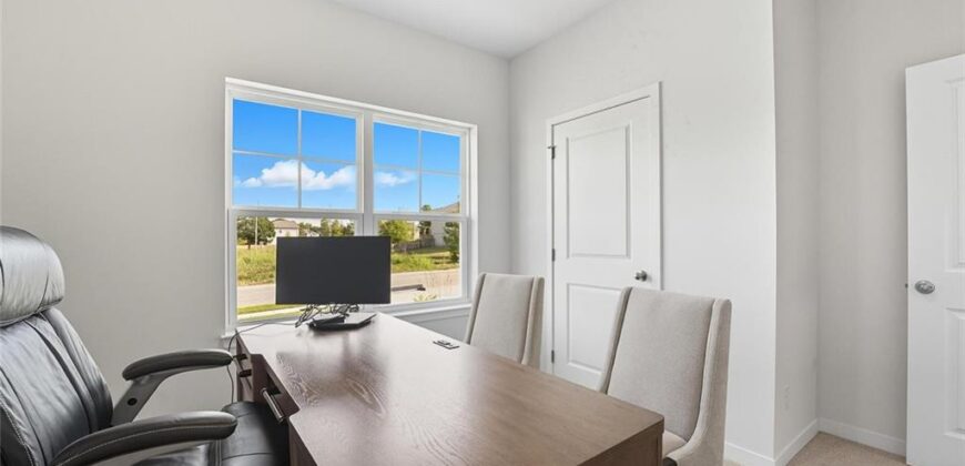 104 Lake Meadows Drive, Smithville, MO 64089