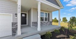 206 Lake Meadows Drive, Smithville, MO 64089