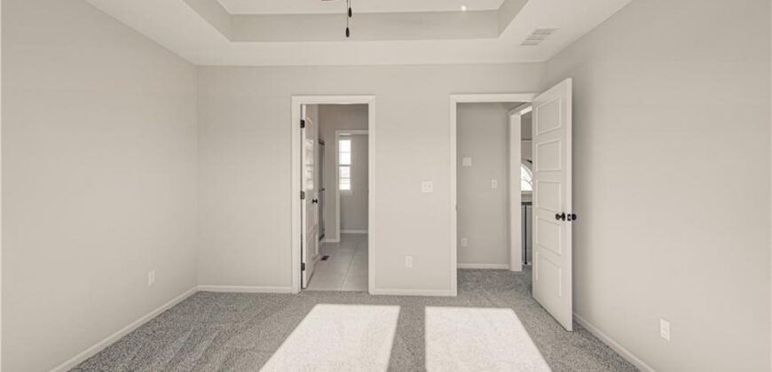 10135 N Poplar Avenue, Kansas City, MO 64156