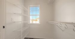 10135 N Poplar Avenue, Kansas City, MO 64156