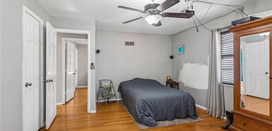 7804 NW Milrey Drive, Kansas City, MO 64152