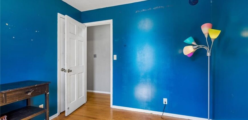 7804 NW Milrey Drive, Kansas City, MO 64152