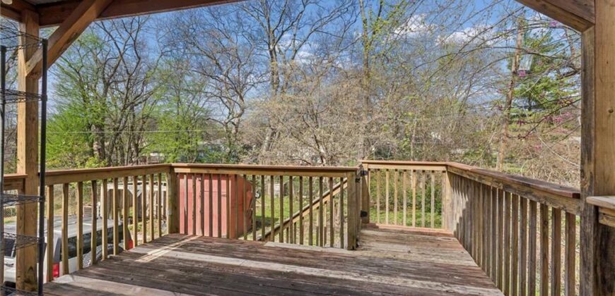 7804 NW Milrey Drive, Kansas City, MO 64152