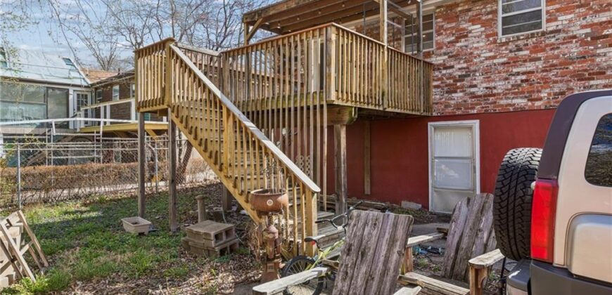 7804 NW Milrey Drive, Kansas City, MO 64152