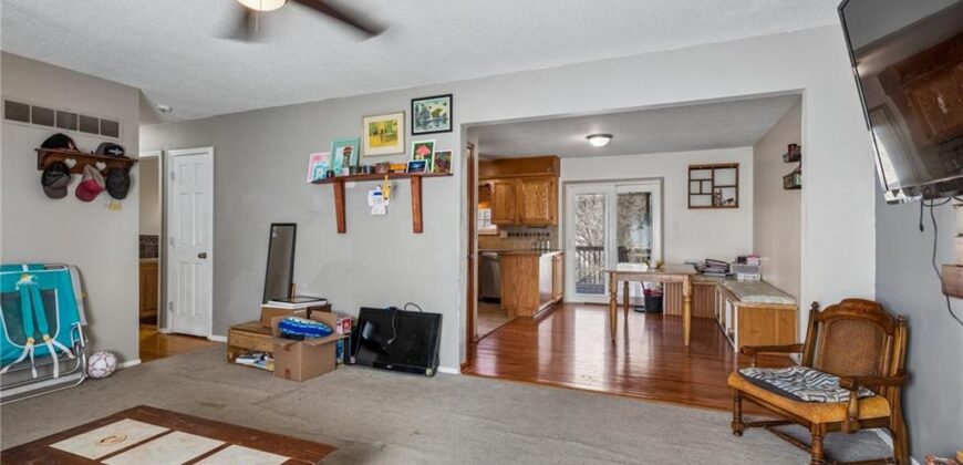 7804 NW Milrey Drive, Kansas City, MO 64152