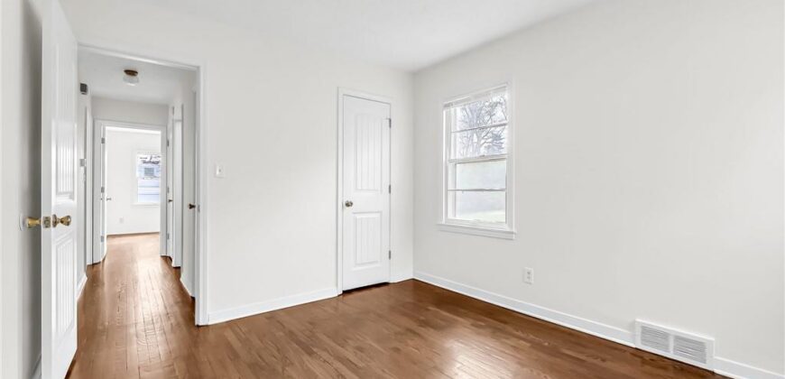 703 Hillside Avenue, Liberty, MO 64068