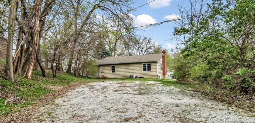 703 Hillside Avenue, Liberty, MO 64068