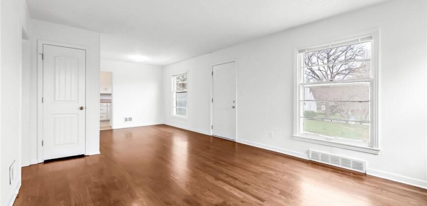 703 Hillside Avenue, Liberty, MO 64068