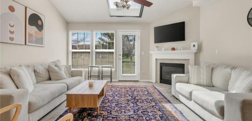 8104 N Lawn Avenue, Kansas City, MO 64119