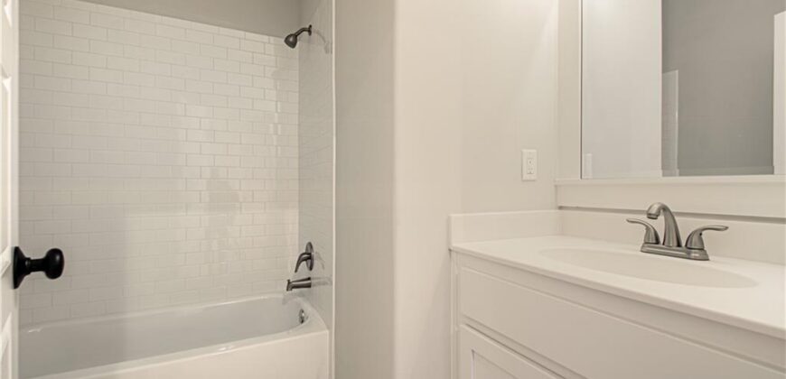 8964 NE 99th Terrace, Kansas City, MO 64157