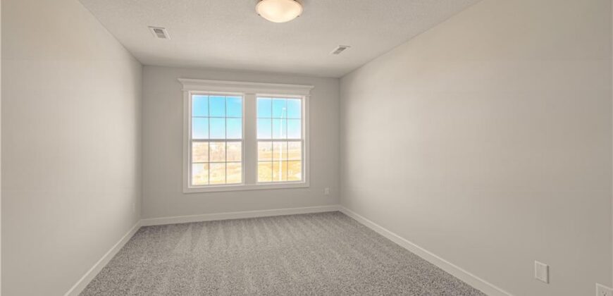 8964 NE 99th Terrace, Kansas City, MO 64157