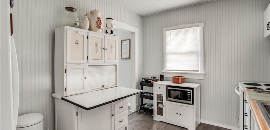 622 Dunbar Avenue, Excelsior Springs, MO 64024