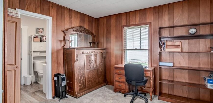 622 Dunbar Avenue, Excelsior Springs, MO 64024